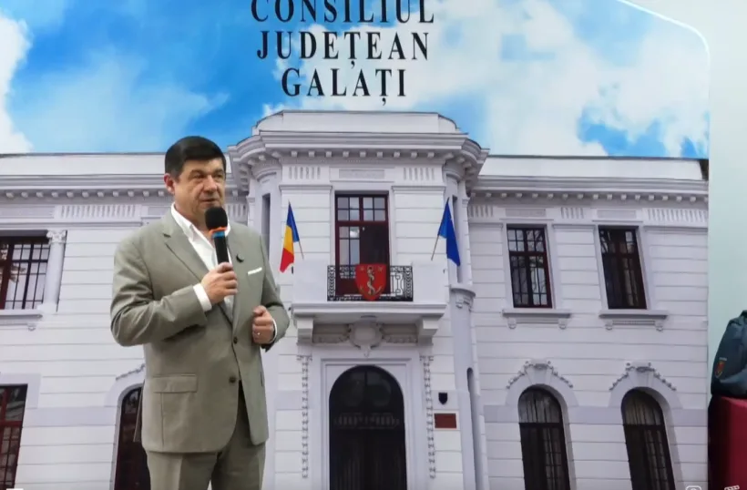 De zece ani, Consiliul Județean Galați îi premiază pe elevii de top. Costel Fotea: „Premiem excelența în educație!”