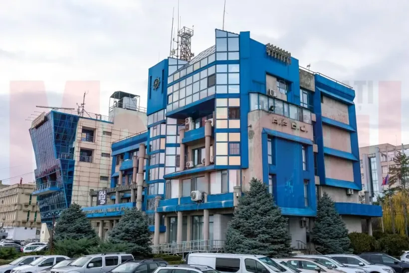 Patru funcționari ai AFDJ Galați, trimiși în judecată într-un dosar privind achiziția unor remorchere de 7 milioane de euro