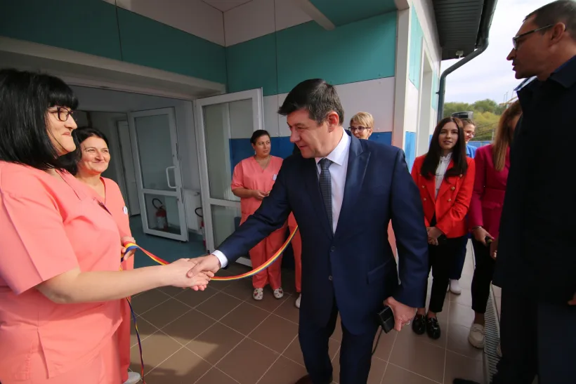 Secție de Pediatrie nouă la Spitalul Târgu Bujor: are saloane pe categorii de vârstă, spațiu de joacă și cameră de studiu