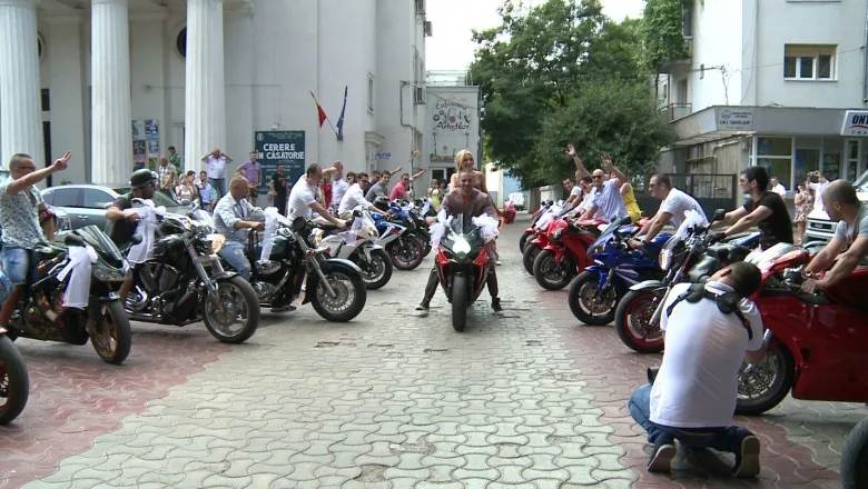 Invazie de motocicliști pe străzile Galațiului
