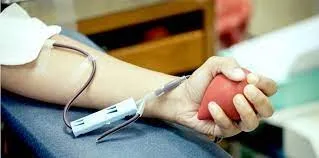 Guvernul crește valoarea tichetelor de care beneficiază donatorii de sânge de la 67 lei la 280 de le