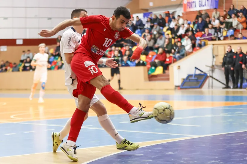 Campionii de la United Galaţi domină sezonul regulat