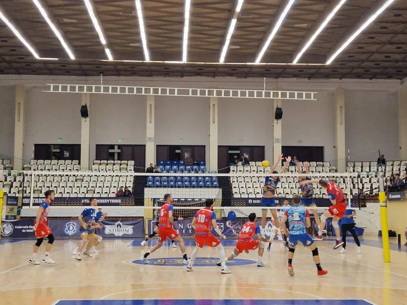 Campionii lui Sergiu Stancu au derbi cu oltenii