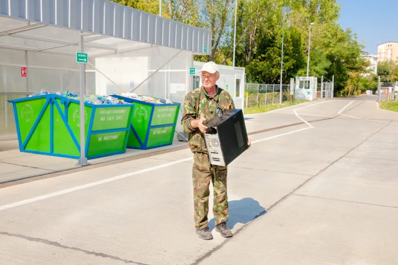 Campanie de reciclare a deșeurilor de echipamente electrice și electronice, în Galați