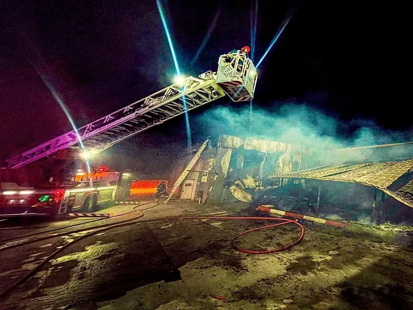 Un bar din comuna Tulucești s-a făcut scrum noaptea trecută