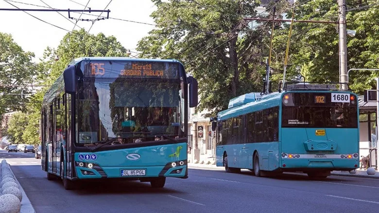 Un autobuz a lovit trei femei pe o trecere de pietoni