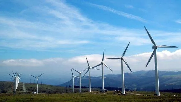 Un parc eolian uriaș va alimenta cu energie verde 62.000 gospodării din județul Galați