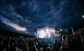 Începe Festivalul Rocanotherworld