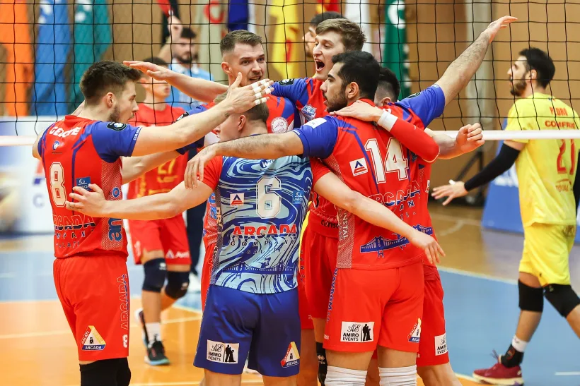 Oaspeţi de onoare la Galaţi: echipa italiană Trentino, deţinătorea CEV Champions League