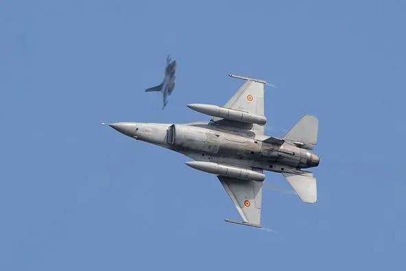 Spectacol pe cerul Capitalei. Începe Bucharest International Air Show 2024