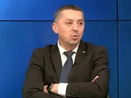 Ministrul Educației și Cercetării: „...trebuie să ne apropiem mai mult de oameni”