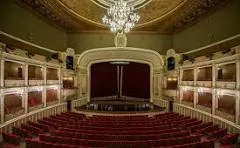 Cenuşăreasa pe scena Operei Naţionale Bucureşti