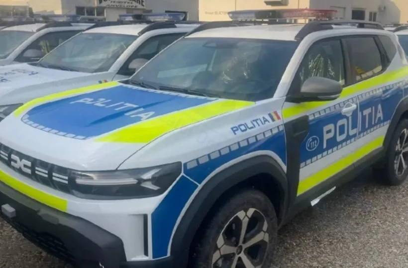 O șoferiță din Galați s-a ciocnit cu mașina de o autospecială de poliție