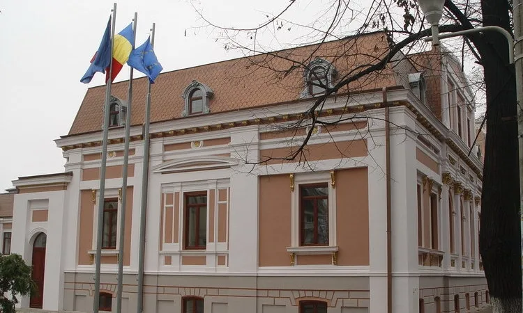 Consiliul Județean Galați vă invită la Festivalul Internațional de muzică ușoară "Cântecele și... Noi"