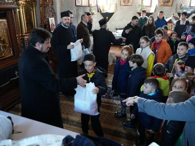 Program social-filantropic al Arhiepiscopiei Dunării de Jos destinat copiilor afectați de inundațiile din septembrie