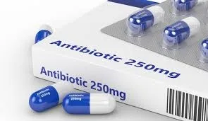 Farmacistul poate eliberare doze  de antibiotic pentru 48 de ore, fără prescripție medicală