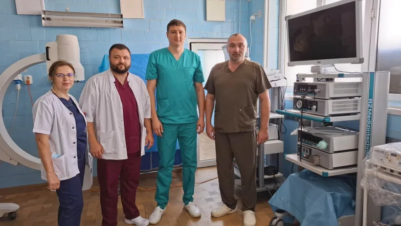 Procedură rară la Spitalul Județean Galați: operație laparoscopică de îndepărtare a unui rinichi