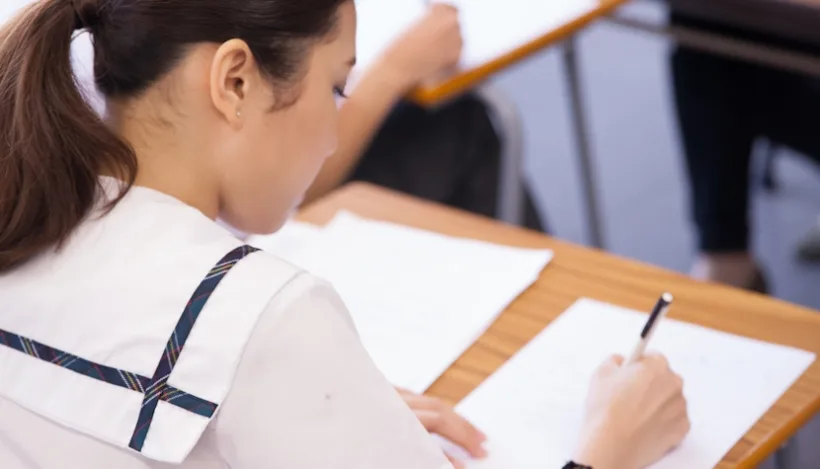 Peste 30.000 de absolvenți de liceu susțin Bacalaureatul-sesiunea de toamnă