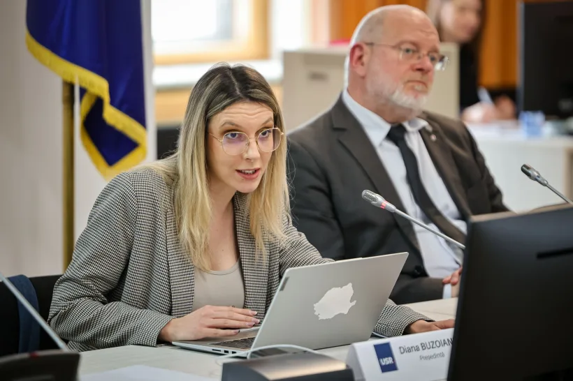 Ministra USR a Mediului propune mutarea Apelor Române din sediul de 54.000 euro pe lună într-o clădire Romsilva