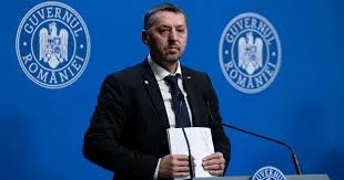 Guvernul a modificat metodologia de acordare a burselor, mărind marja elevilor care le pot primi