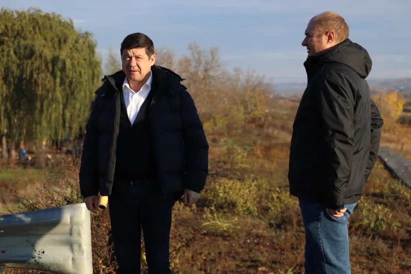 Consiliul Județean Galați finalizează lucrările de consolidare a DJ 255 după inundațiile din 2024