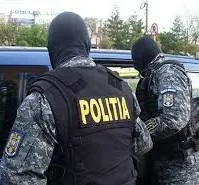 Reţea de tip mafiot, destructurată: percheziţii în România şi Italia