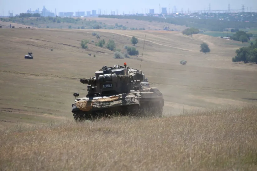 Continuă exercițiile militare cu muniție reală în Poligonul Smârdan