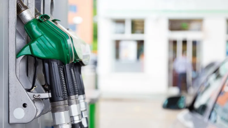 Prețurile la carburanți ar putea exploda: motorina, cea mai afectată