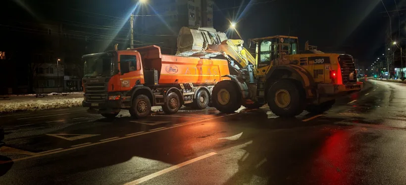 Mormanele de zăpadă sunt ridicate din oraș. Anunțul primarului Galațiului