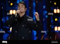 Sal Da Vinci a câştigat marele premiu al Festivalului de Muzică de la Sanremo