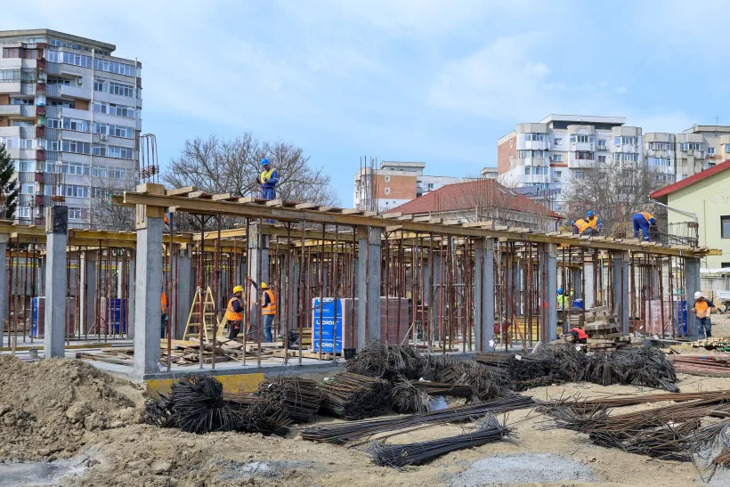 Noi imagini de pe șantierul creșei din cartierul Dunărea. Investiție de aproape 12 milioane de lei
