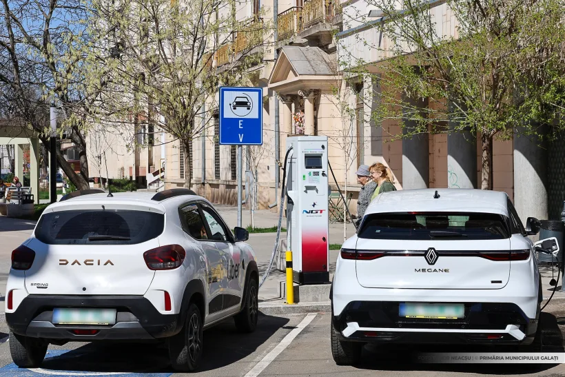Galațiul investește masiv în mobilitatea electrică: primele cinci stații dintr-un nou lot de 159, montate în oraș