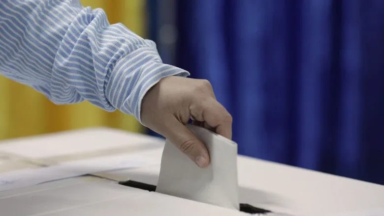 Cetăţenii cu acte de identitate expirate după 1 martie, pot vota pe 27 septembrie