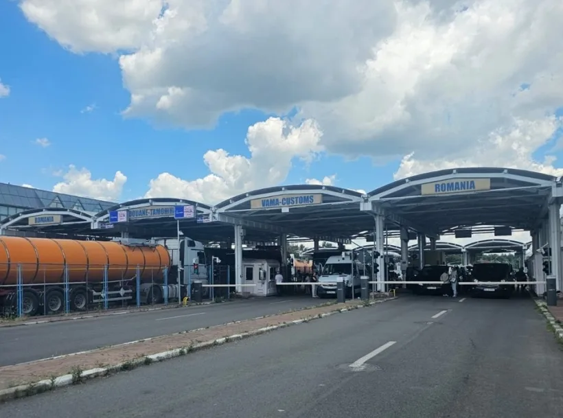 O grevă a vameșilor gălățeni a blocat vama Giurgiulești