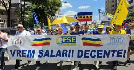 Sindicatele din educație cer schimbarea legii Bolojan