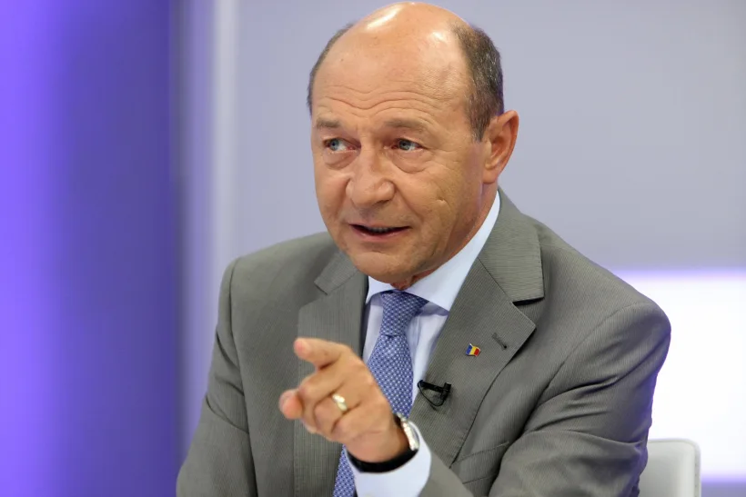 Băsescu: "Cum să am încredere în Orban, acest rebut politic?"