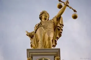 ”Bătălia” pentru procurori europeni