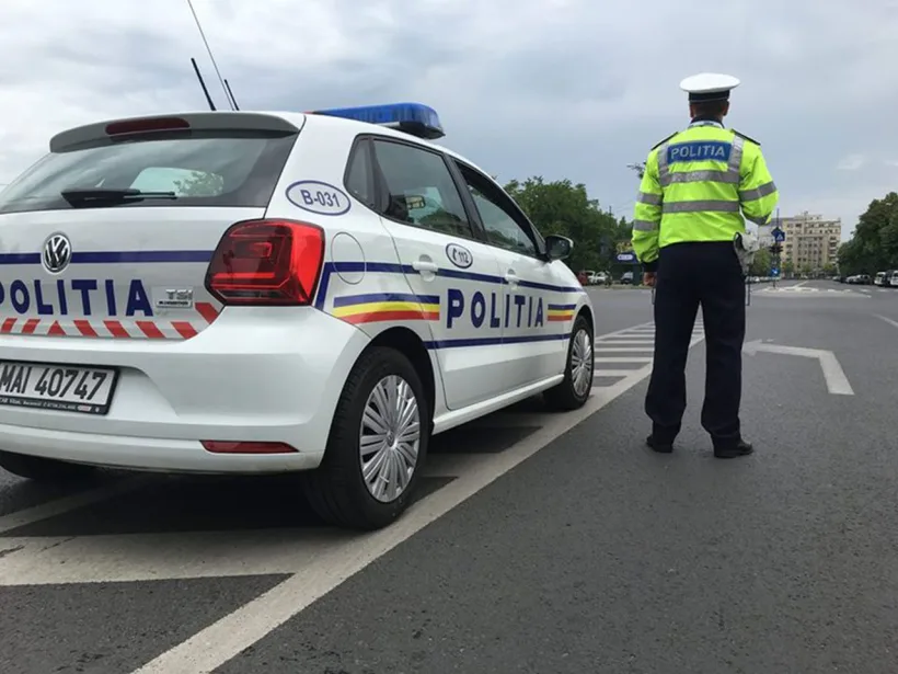 IPJ Prahova: Doi adolescenți, împușcați în cap cu un pistol cu bile, în fața unui liceu din Ploiești