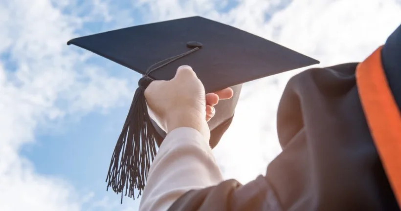 „Start în carieră prin master didactic”- 400 de profesori s-au înscris la programul pilot