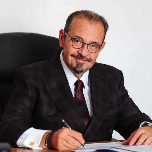 Primarul Piedone, nemulțumit de societatea de salubrizare:„Nepregătită pentru deszăpezire, utilaje nefuncționale și personal neinstruit”