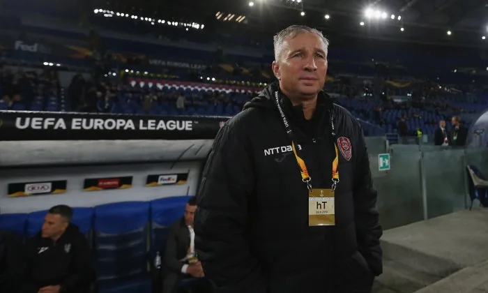 Dan Petrescu, antrenor CFR Cluj: „E o şansă mică, dar trebuie să ne batem pentru ea şi sperăm ca norocul să se mai întoarcă puţin pe strada noastră”