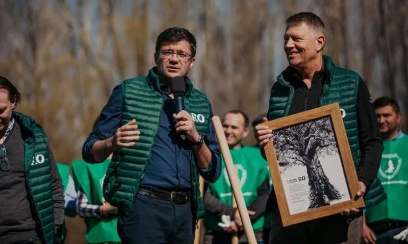 Iohannis a avizat cererea de urmărire penală a lui Costel Alexe. Fostul Ministru al Mediului, acuzat că a luat mită 22 de tone de tablă