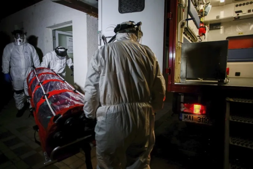 Arafat vrea să cumpere automacarale, buldoexcavatoare, drone şi containere cu materiale genistice