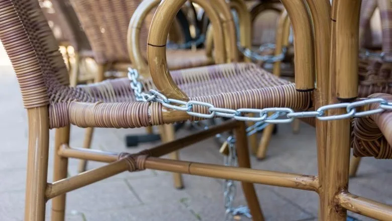 Rata şomajului în hoteluri şi restaurante a ajuns la 60%. Riscă să urce până la 90%