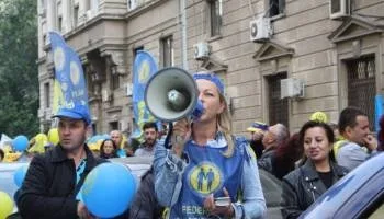 Martie începe cu două zile de proteste sindicale la Parlament