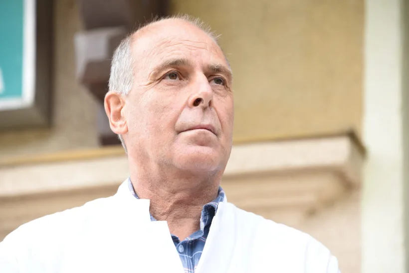 Virgil Musta: De două săptămâni, cu greu mai facem faţă cazurilor COVID severe care necesită internare