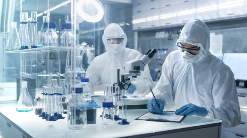 Testarea genetică prin RT-PCR  specific de variantă, în unități specializate