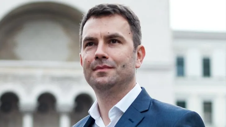 Ministrul Drulă a anunțat că încă 63 de spații comerciale amplasate ilegal pe domeniul public al statului au fost desființate