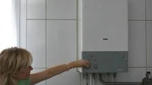 Comisia Europeană: Centralele de apartament ar putea fi interzise