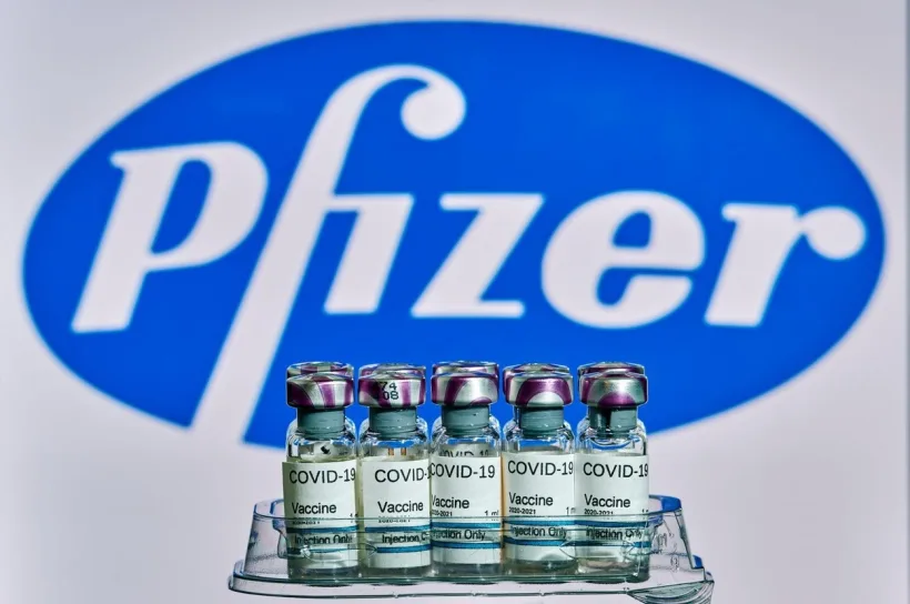O nouă tranșă de vaccin Pfizer ajunge astăzi în România